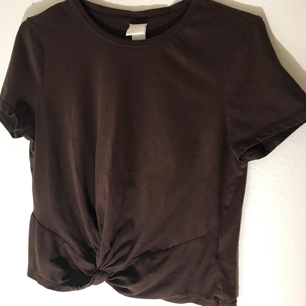 Chocolate H&M Top (Small,Buy 1, get 1 free til 12
